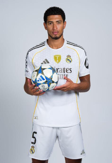 3分5篮板！杨瀚森新年首秀还行，开拓者惨败雷霆