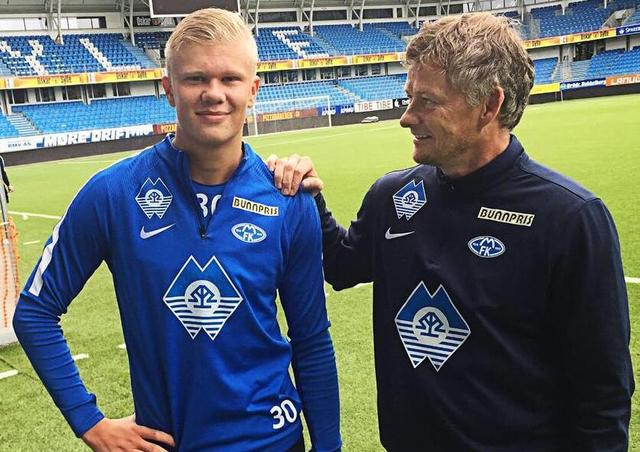 和平精英冰与火的交融，爆炸猎弓和M417全新武器登场！